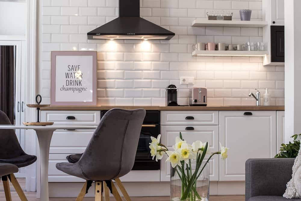 Ganze Wohnung, Exklusive 1 Schlafzimmer Wohnung für 4 Personen in der Innenstadt von Sopron in Sopron, Raab-Wieselburg-Ödenburg