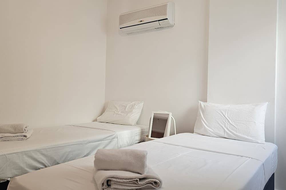 Entire apartment, Stay Miracle Apartment in Larnaca, Larnaca District
