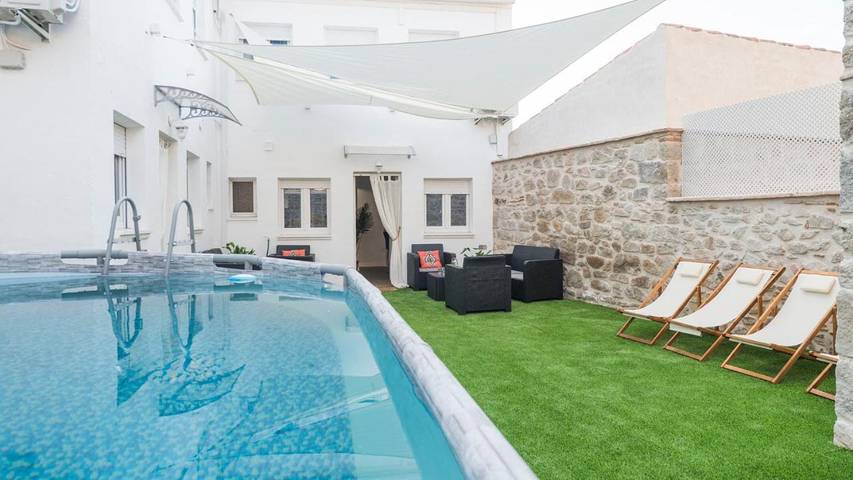 Apartamento de vacaciones para 6 personas, con jardín y piscina, Se admiten mascotas - 1