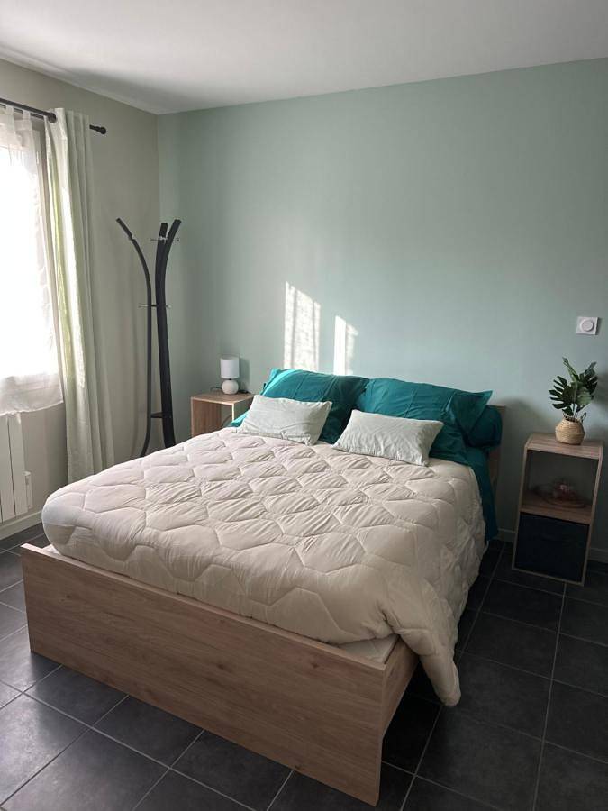 Double Room in Belleville-en-Beaujolais, Beaujolais