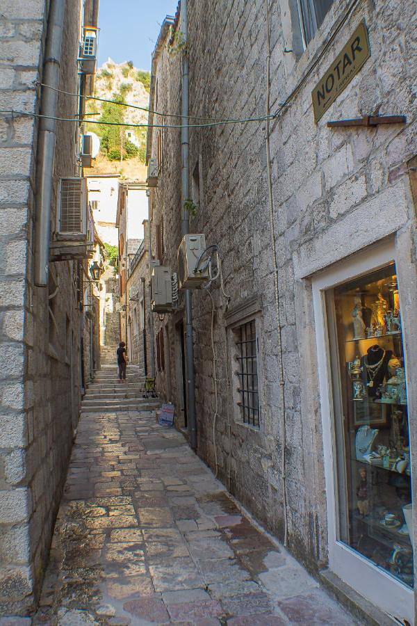 Gîte pour 2 personnes, avec vue à Kotor - 2