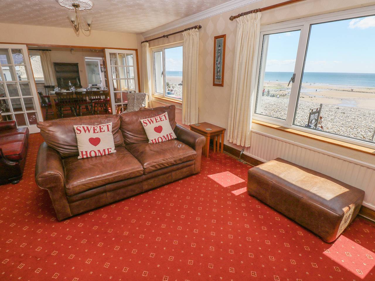 Entire apartment, The Pirate in Amroth, Pembrokeshire