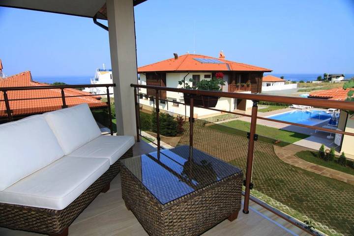 Bungalow für 4 Personen, mit Garten und Pool in Bulgarien - 2