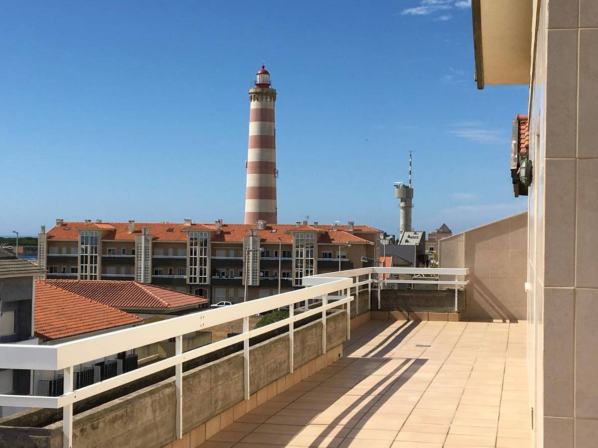 Apartamento inteiro, Three-Bedroom Apartment with Terrace in Praia da Barra, Gafanha da Nazaré