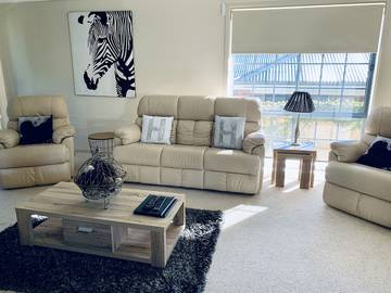 Villa for 5 Guests in Bathurst, New South Wales, Picture 3