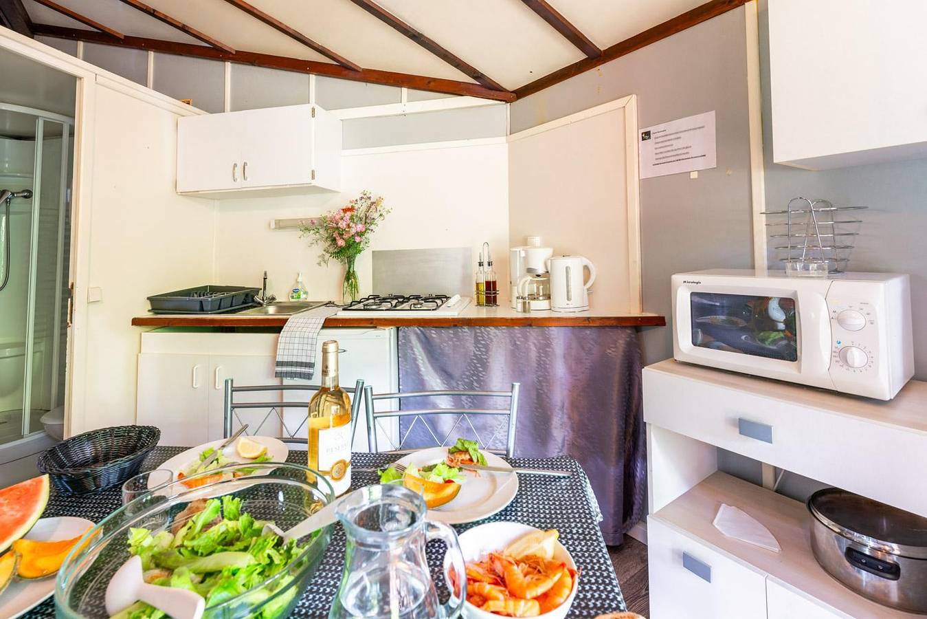 Chalet 3/5 personnes - Village de Vacances Domaine Saint-Jean in Saint-Jean-du-Bruel, Parc naturel régional des Grands Causses