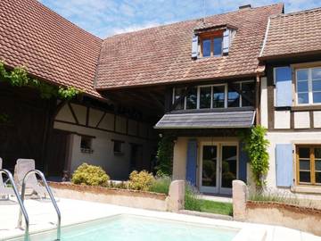 Gîte pour 6 personnes, avec jardin ainsi que vue et piscine, adapté aux familles à Sundhouse