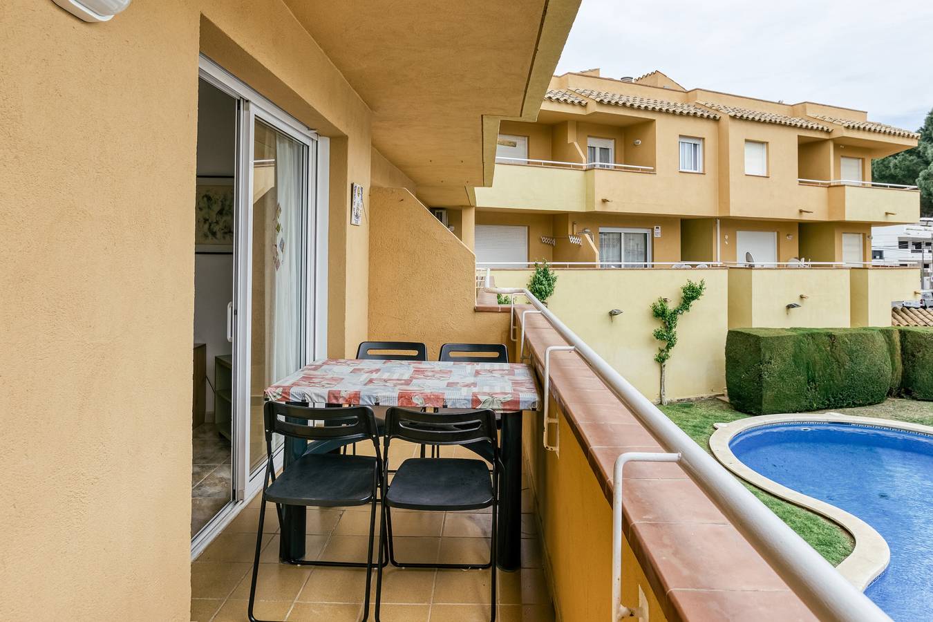 Appartement entier, Appartement 'Montgo' avec vue sur la montagne, Wi-Fi et climatisation in Punta Montgo, L'Escala