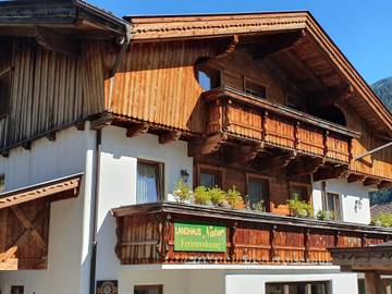 Ferienwohnung für 6 Personen, mit Balkon in Neustift im Stubaital