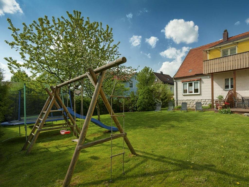 Ferienhaus in Bärnau mit Schwimmbecken in Bärnau, Naturpark Nördlicher Oberpfälzer Wald