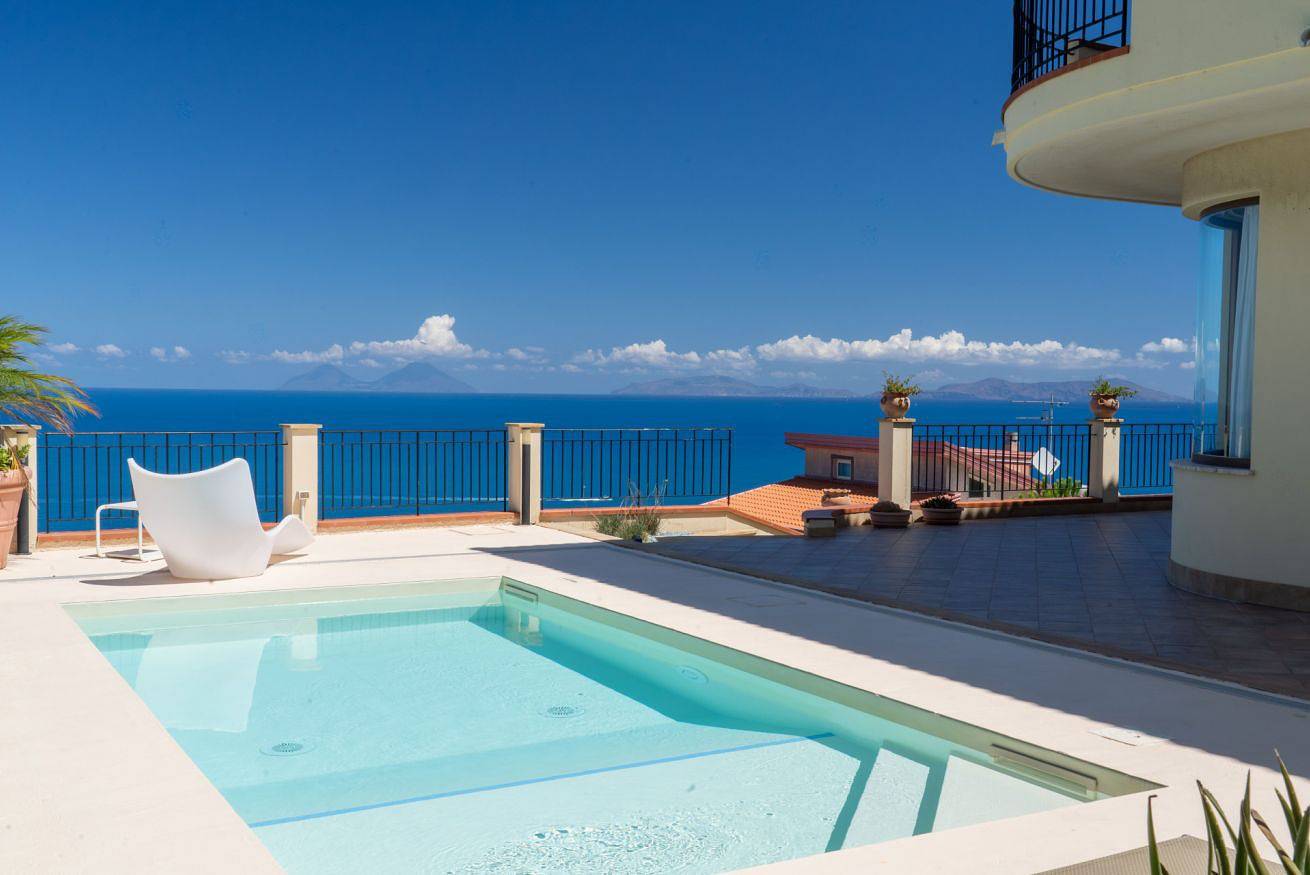 Villa d'Orlando Charme - con piscina privata in Scafa, Provincia di Messina