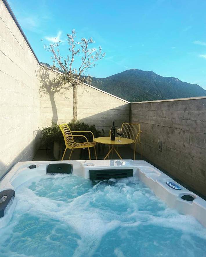Chambre d’hôte pour 2 personnes, avec jardin ainsi que vue et sauna dans Tessin - 4
