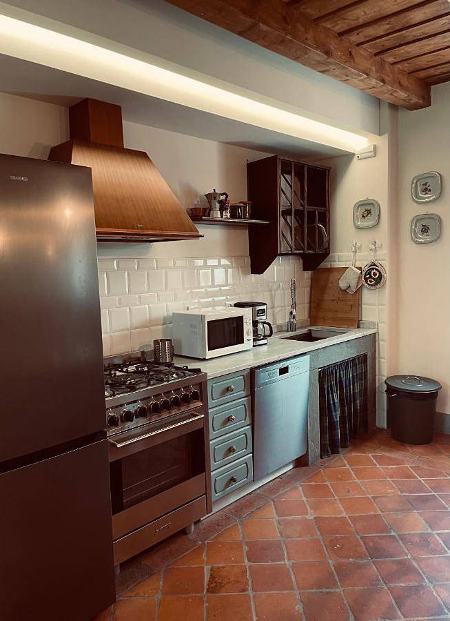 Ferienhaus für 9 Personen, mit Balkon und Terrasse sowie Garten und Pool in Castel San Niccolò - 4