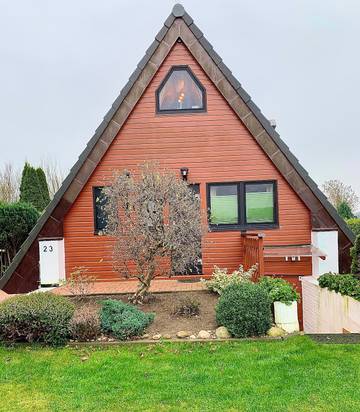 Ferienhaus für 4 Personen, mit Garten und Terrasse in Bünsdorf