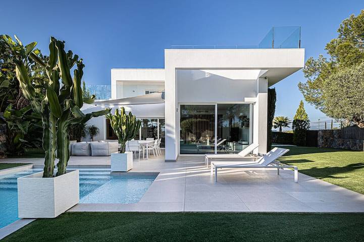 Holiday home for 6 people, with sauna and garden as well as balcony - 1