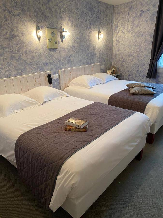 Logis Hôtel Auberge De L'ecole in Pontlevoy, Sologne