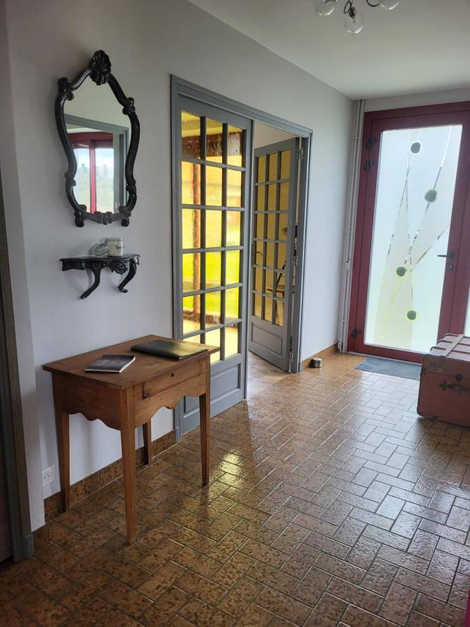 Five-Bedroom House in Saint-Moreil, Région d'Aubussargues