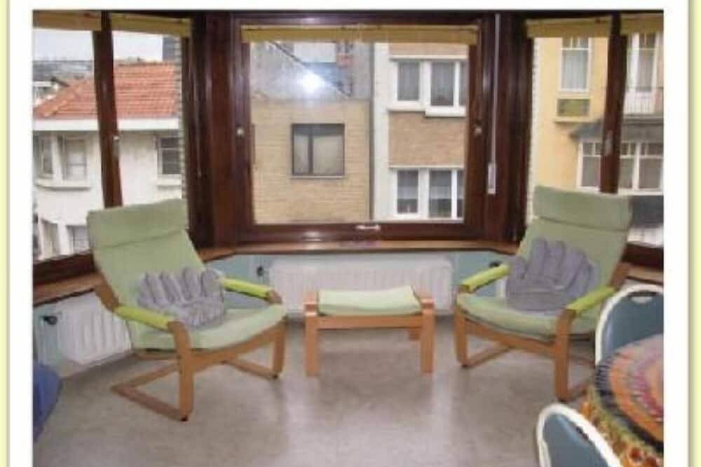 Ganze Wohnung, Ferienwohnung - 5   Räume - 4/6   Personen in De Panne, Belgische Küste