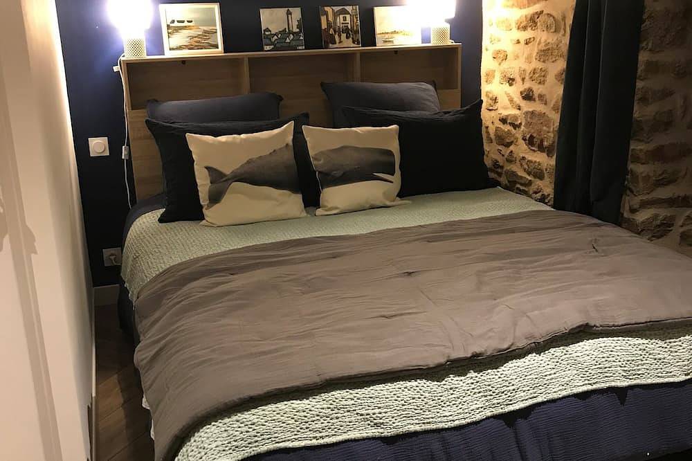 Charming renovated longère between land and sea in Quiberon Bay in Ploemel, Côte des Mégalithes