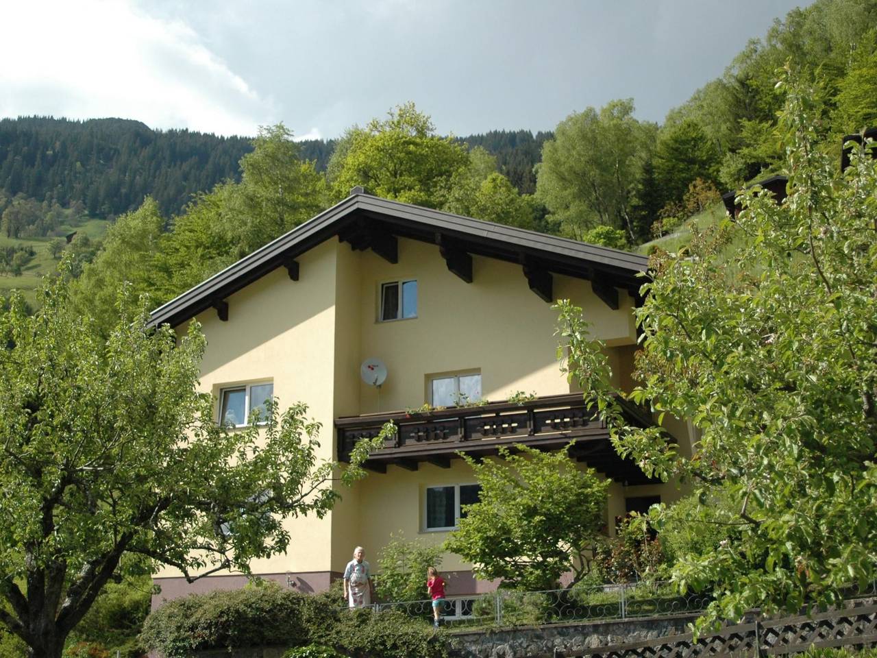Ganze Wohnung, Große Wohnung in Silbertal mit Großem Garten in Silbertal, Schruns-Tschagguns