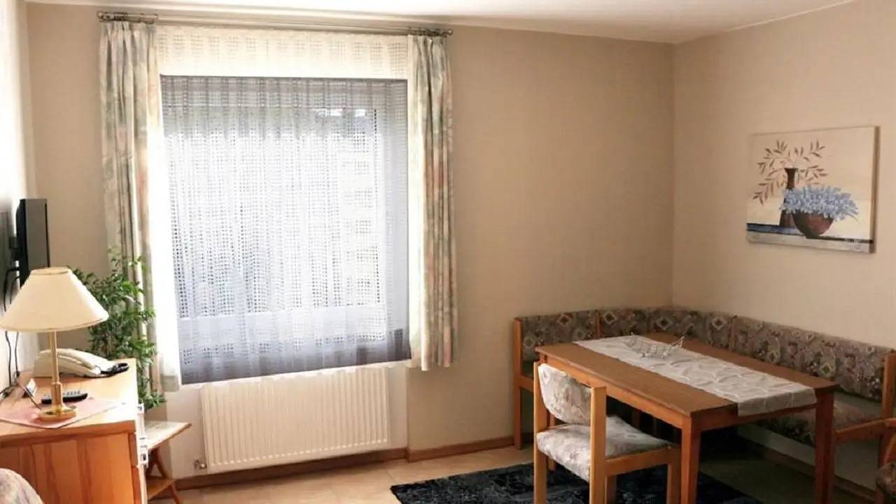 Ganze Ferienwohnung, Ferienwohnung für 2 Personen in Schweich in Schweich, Moseleifel