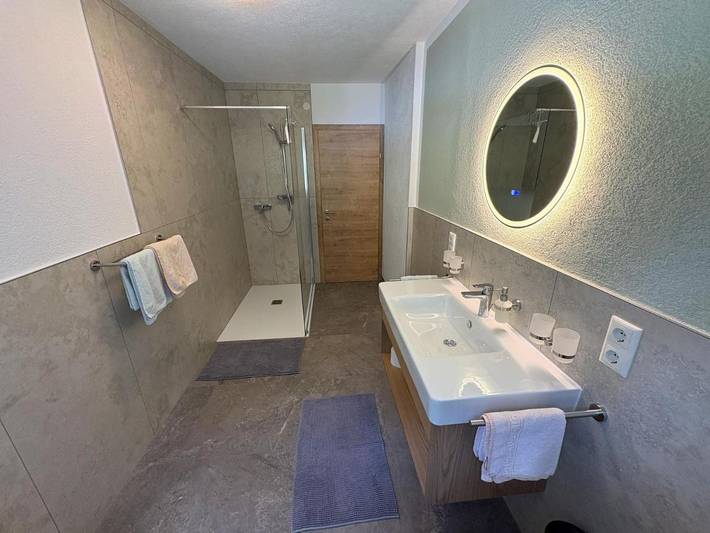 Maison d’hôte pour 4 personnes, avec terrasse et vue, animaux acceptés à Bach - 3