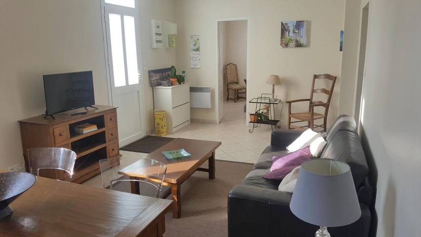 Location de vacances pour 4 personnes, avec terrasse, animaux acceptés à Villenave-d'Ornon - 2