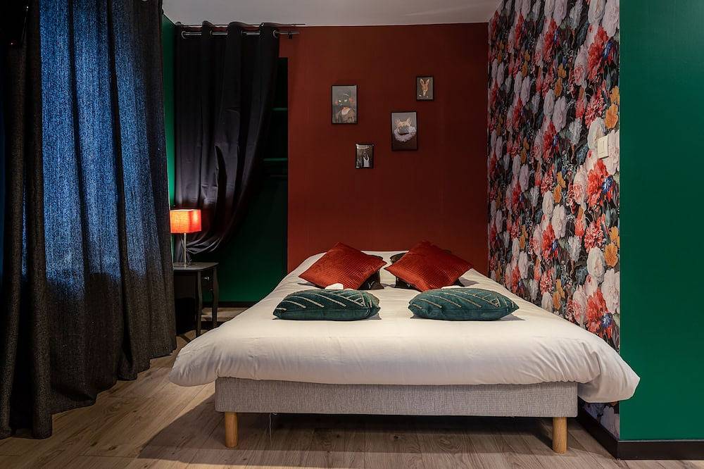 Appartement entier, Studio-de Luxe-Sdb privée avec baignoire in Saint-Quentin, Aisne