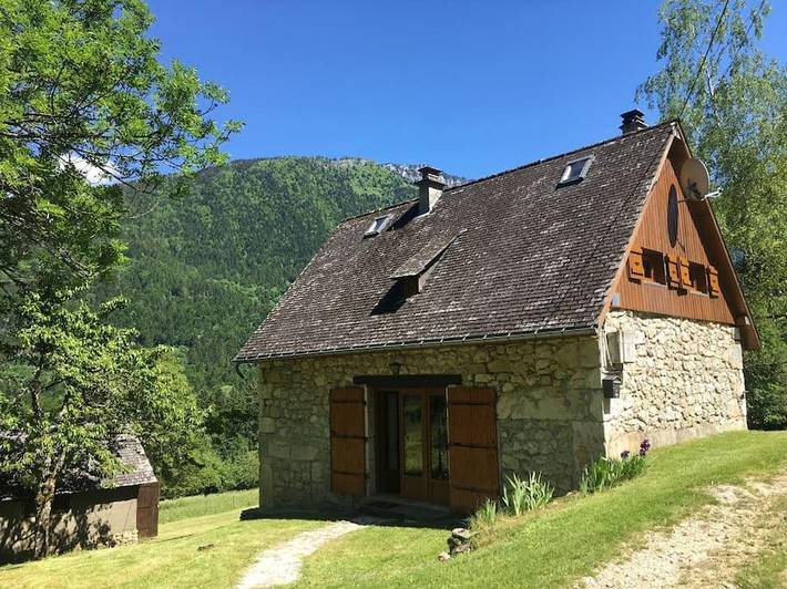 Maison pour 8 personnes, avec jardin et vue, animaux acceptés à Saint-Pierre-d'Entremont
