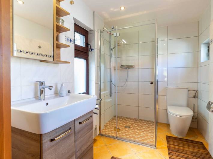 Ferienhaus für 5 Personen, mit Garten und Terrasse, mit Haustier in Ummanz - 4