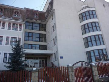 Gîte pour 3 personnes, avec terrasse et jardin dans Cluj-Napoca