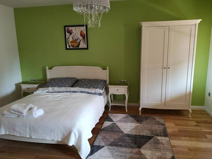 Apartament wakacyjny dla 5 osób, z Balkon i Taras w Jezioro Białe