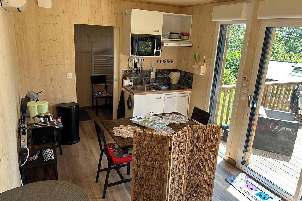 Lou Mazet Chalet on the paths of the Tour d'Aubrac 3.5 kms from the A75 freeway in Saint-Laurent-de-Muret, Mende und Umgebung