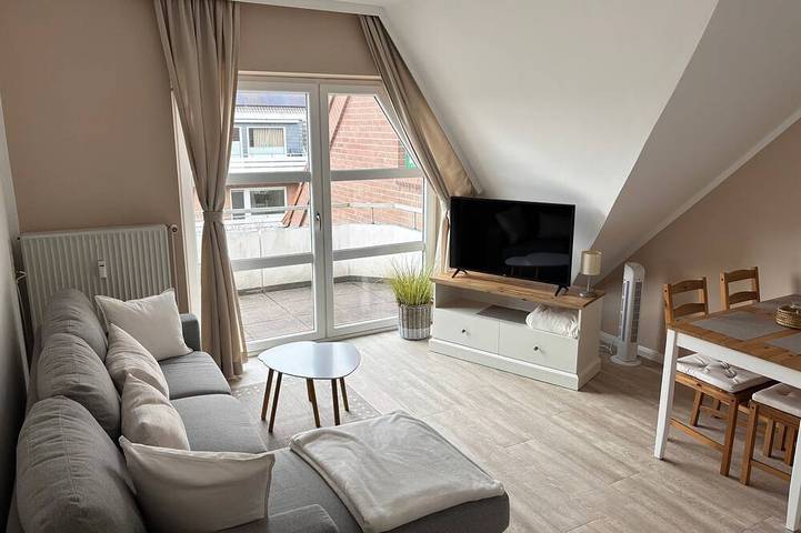Ganze Wohnung, Strandnahe 2-Zimmer-Wohnung \"Ruhekajüte\" in Büsum in Büsum, Kreis Dithmarschen
