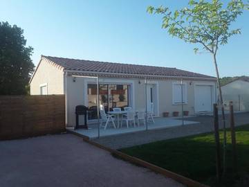Gîte pour 6 personnes, avec piscine et jardin, animaux acceptés à Limoux