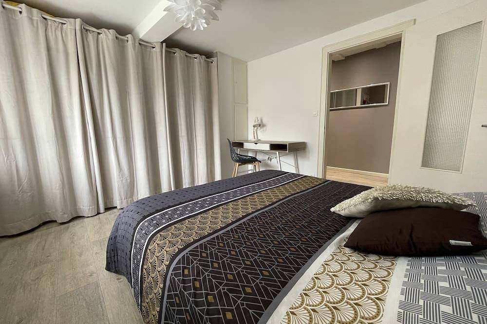 Entire apartment, Le Storky, cosy gite in an Alsatian house in the center of Eguisheim in Eguisheim, Parc naturel régional des Ballons des Vosges