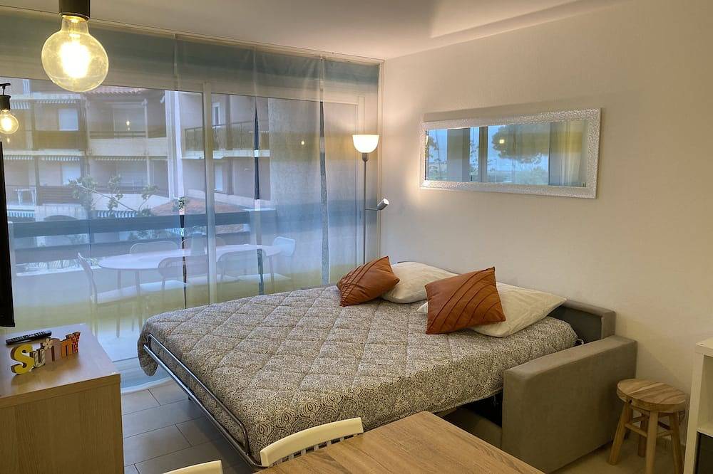 Ganze Wohnung, T2 Cabine Bord De Mer Et Vue Mer Sur L'ile De Porquerolles in La Londe-les-Maures, Toulon Region