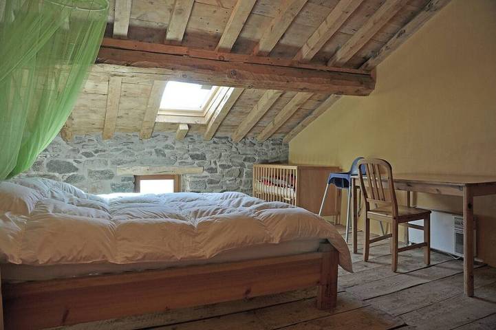 Location de vacances pour 6 personnes, avec balcon à Ayguatébia-Talau - 3