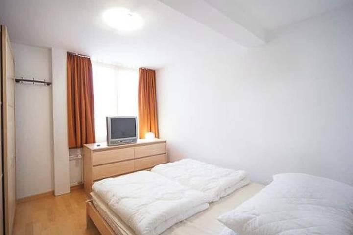 Ganze Wohnung, Luegisland Wohnung Salietti Appartement/Fewo, Dusche oder Bad, Wc, 8-Bettwohnung in Arosa, Plessur Alpen
