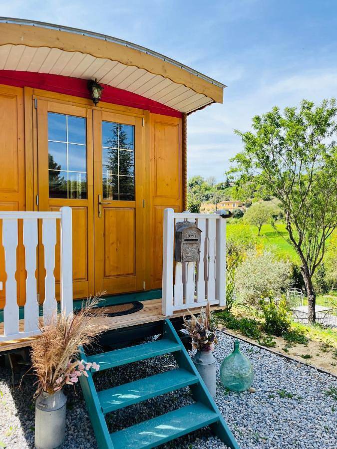 Maison de campagne pour 2 personnes, avec piscine et vue ainsi que jardin et balcon