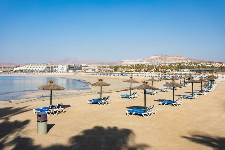 Gîte pour 4 personnes, avec balcon et piscine à Caleta de Fuste - 4