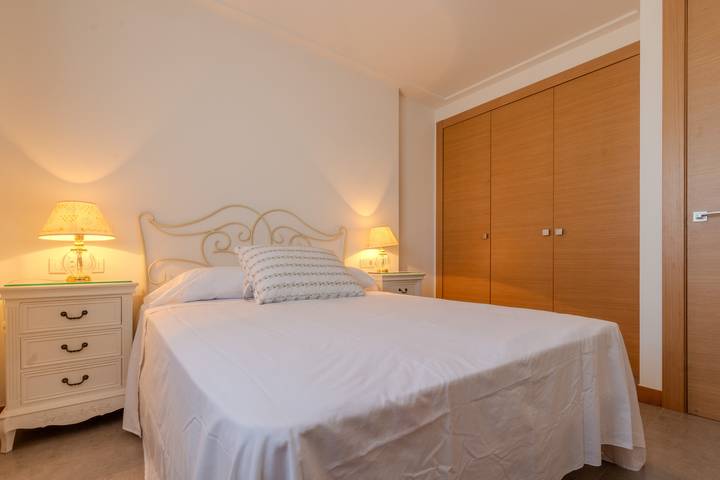Gîte pour 4 personnes, avec terrasse à Elche - 2