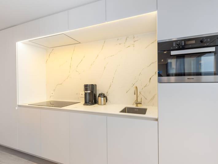 Ferienwohnung für 6 Personen, mit Terrasse und Balkon/Terrasse sowie Pool in Middelkerke - 4