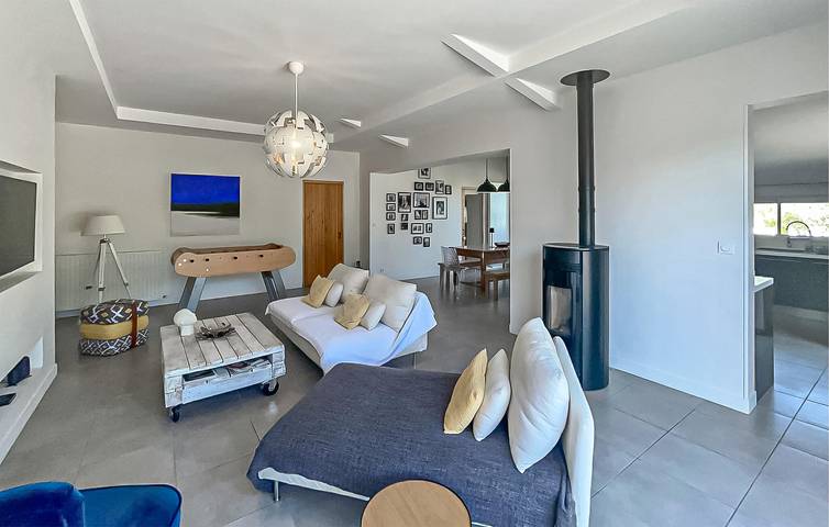 Familienfreundliches Apartment mit Pool und Garten in Saint-Aubin-de-Cadelech, Périgord Pourpre