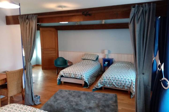 Location de vacances pour 4 personnes, avec jardin à Gavray - 2
