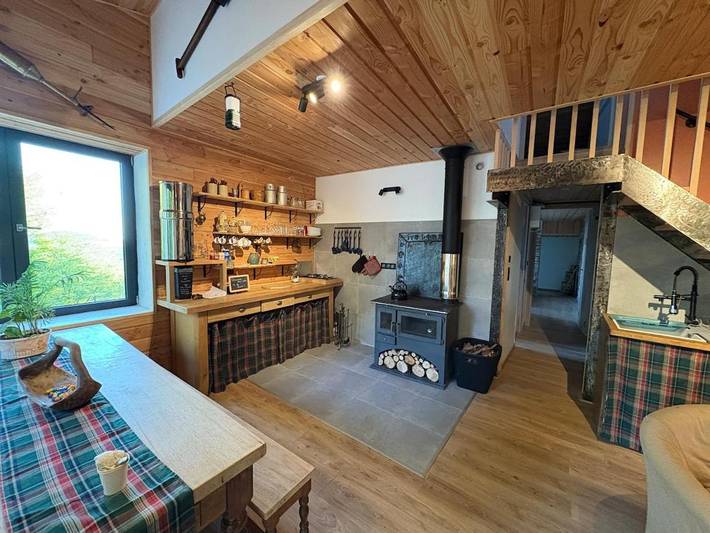 Gîte pour 9 personnes, avec jardin et vue à Yzeron - 2