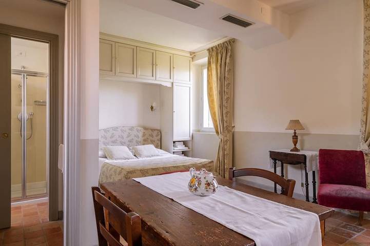 Appartement entier, Studio Mater Matuta: collines, piscine, mer. Il Pignocco Country House in Pesaro, Valle del Metauro