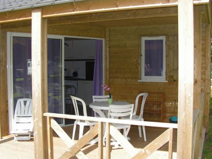 Gîte pour 5 personnes, avec piscine, animaux acceptés à Bieuzy - 2