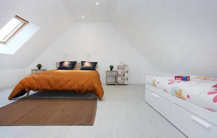 Maison d’hôte pour 10 personnes, avec jardin et vue dans Plan D Eau De La Cantache - 4