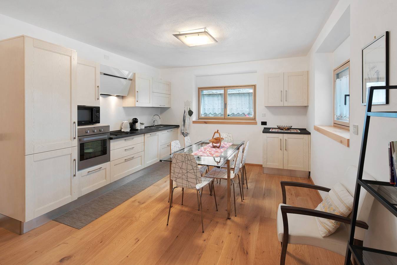 Ganze Wohnung, Ferienwohnung 'Appartamento Rododendro' mit Bergblick, privater Terrasse und Wi-Fi in Civetta, San Tomaso Agordino